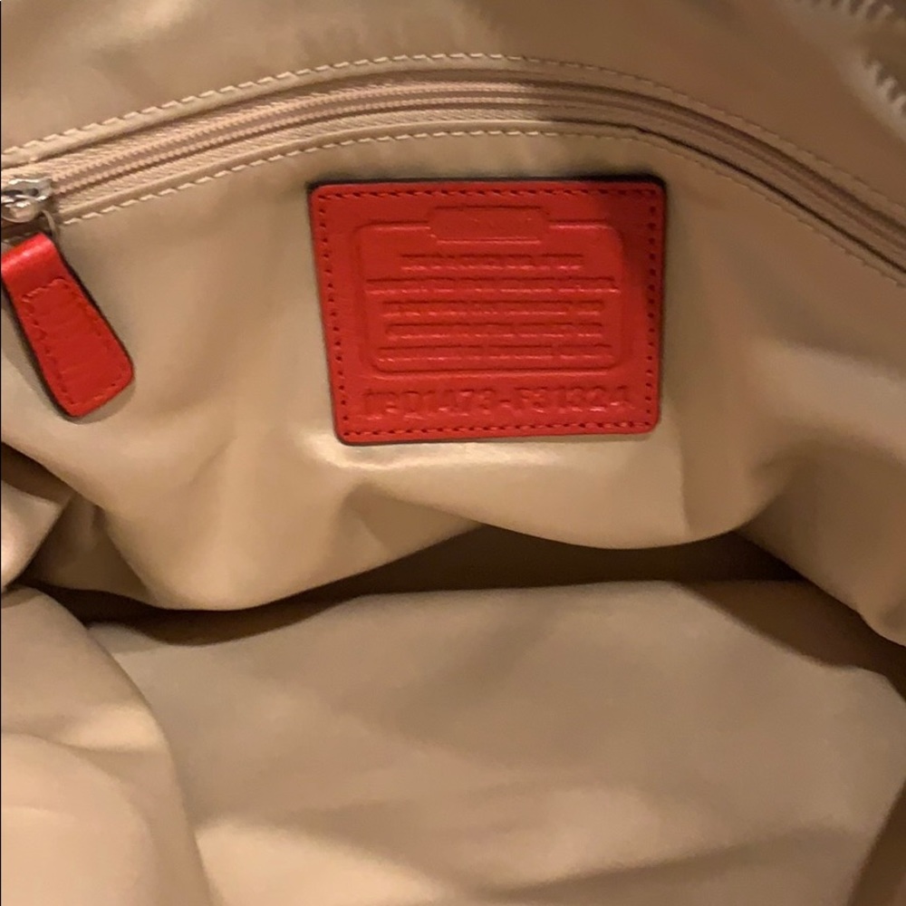Coach purse - Picture 6 of 9